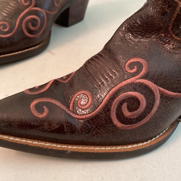 Ariat Western embroidered brown boots - Picture 9 of 16